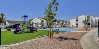 Tides at North Paradise Apartments Gallery 17