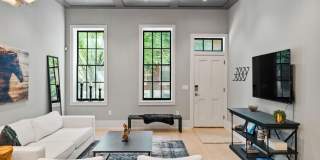 905 PINE STREET Gallery 16