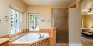 1221 N KENWOOD Lane Gallery 5