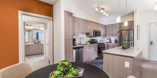 808 West Apartments Gallery 2
