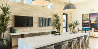 Arista Gallery 26