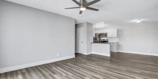 Tides at North Paradise Apartments Gallery 8