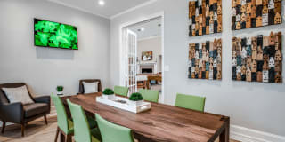 The Gio Gallery 38