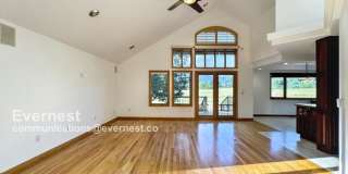 990 Utica Circle Gallery 10