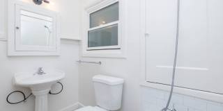 226 Athol Avenue Gallery 9