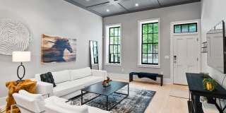 905 PINE STREET Gallery 12