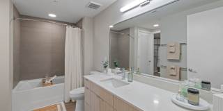 400H Apartments Gallery 46
