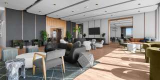 800 Broadway Gallery 28