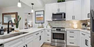 The Laurel Apartments Gallery 2