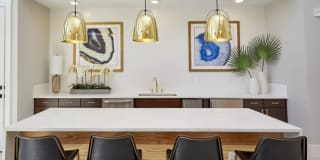 Addison Medical Center Apartments Gallery 20