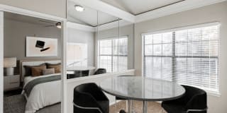 The Gio Gallery 6