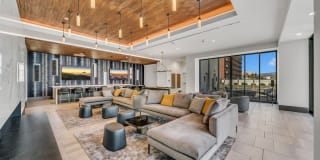 Kurve on Wilshire Gallery 37