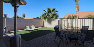 8754 W PALMAIRE Avenue Gallery 36