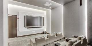 363 E Wacker Drive Gallery 34