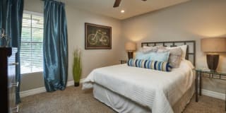 Villagio Furnished Apartments Gallery 17