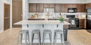 Student Housing - Iconic on Alvarado Gallery 8
