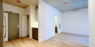 Post Chicago-Co Living Gallery 66