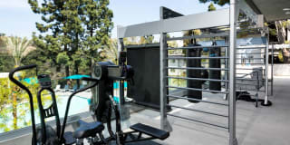 AVA Toluca Hills Gallery 24