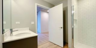 Post Chicago-Co Living Gallery 71