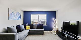 Boston Crossing Gallery 4