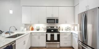 Overture North Scottsdale Age 55+ Apartment Homes Gallery 6