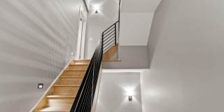905 PINE STREET Gallery 39