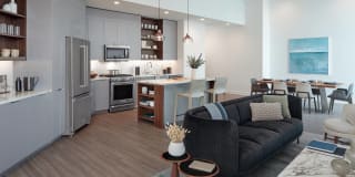 AMLI Fountain Place Gallery 12