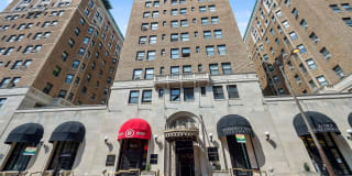 Chestnut Hall Apartments Gallery 18