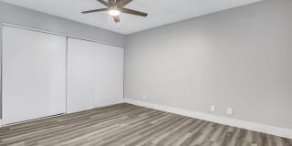 Tides at North Paradise Apartments Gallery 12