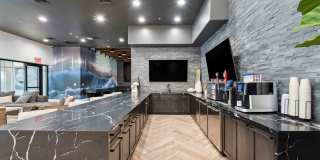 The Laurel Apartments Gallery 20
