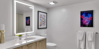 Kurve on Wilshire Gallery 6
