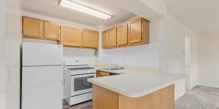 101 North Ripley Apartments Gallery 10