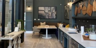 Avana Eldridge Gallery 16
