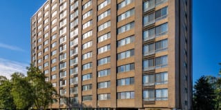 The Square at 511 Apartments - Affordable Housing Gallery 21