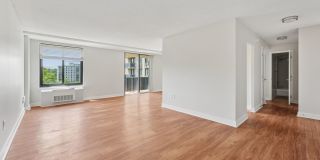 Riverside Apartments Gallery 7