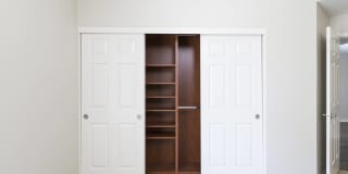Almaden Lake Village Gallery 21