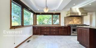 990 Utica Circle Gallery 7