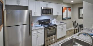 Villagio Furnished Apartments Gallery 10