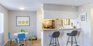 Emerson Square Apartments Gallery 29
