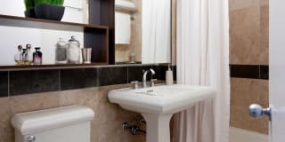 The Sierra Chelsea Gallery 12