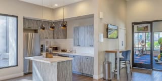 Emerson Square Apartments Gallery 17