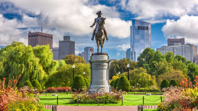 George Washington Monument in Boston