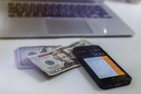 money-2212965_1920-1