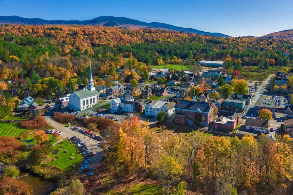 best-places-to-live-in-vermont-stowe.png