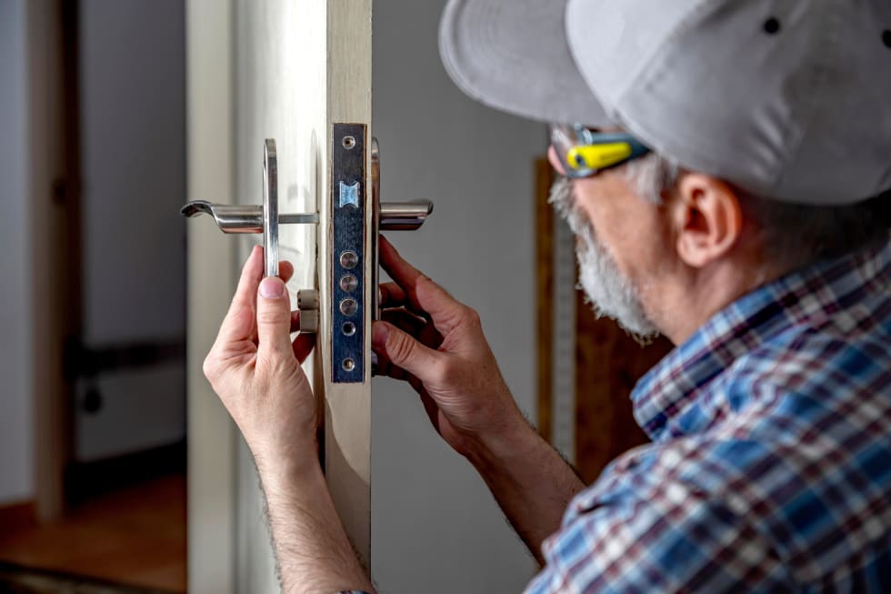 What to Do When Locked Out of Apartment