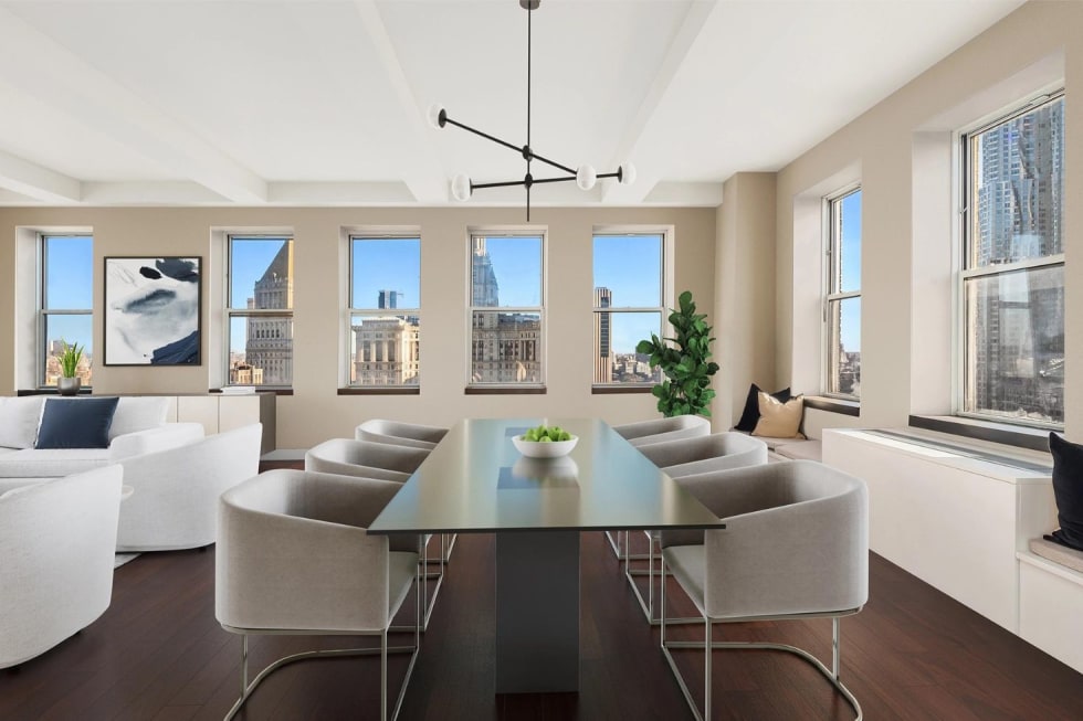 siobhan-roy-luxury-new-york-townhouse.webp