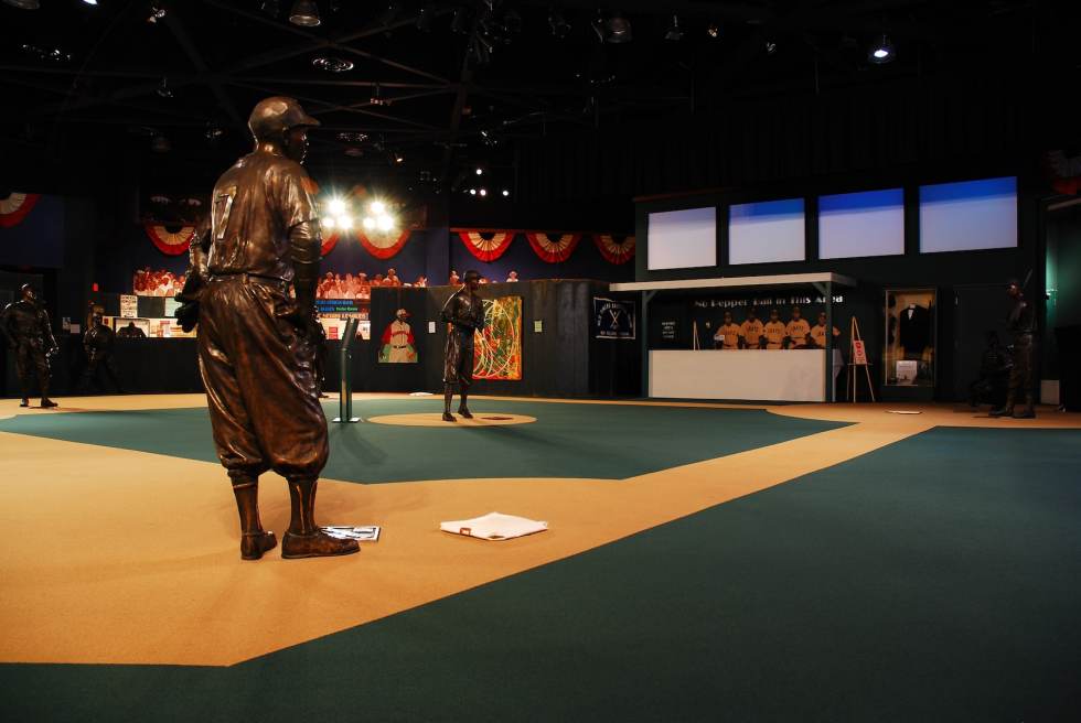 what-is-kansas-city-famous-for-negro-league-baseball-museum