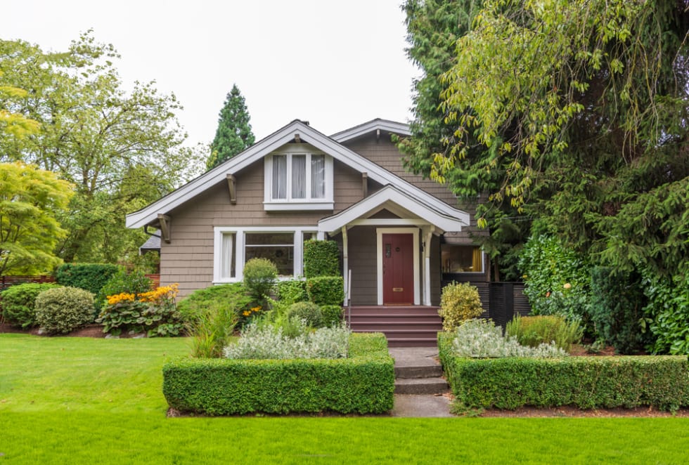renting a house vs apartment