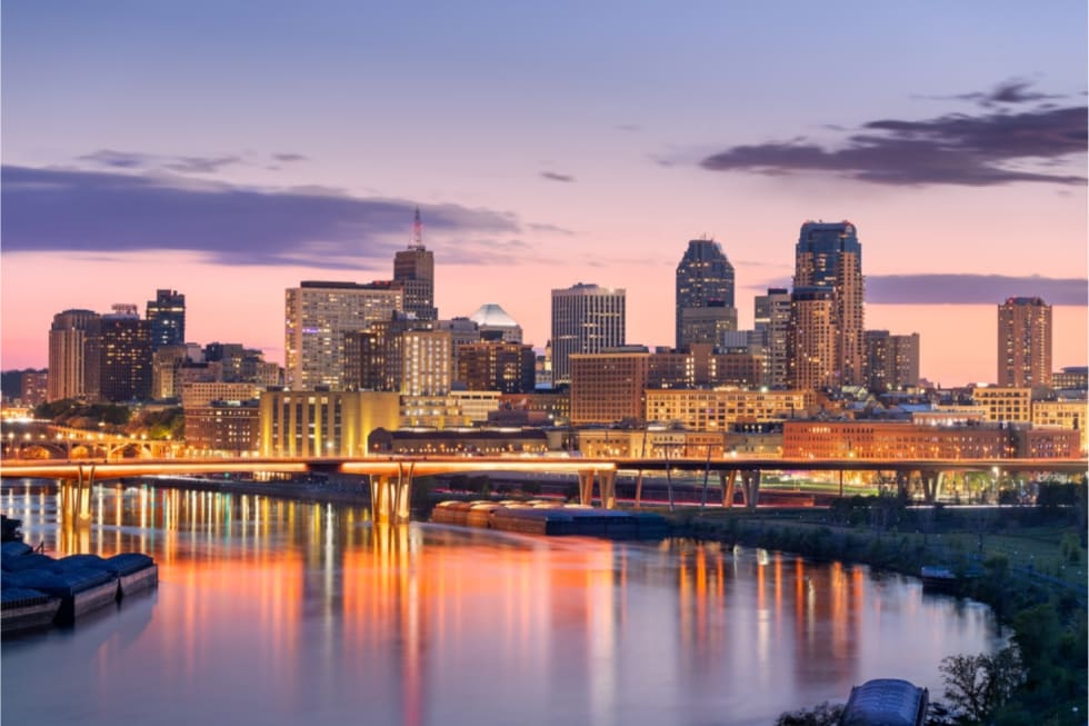 cities-near-minneapolis-3
