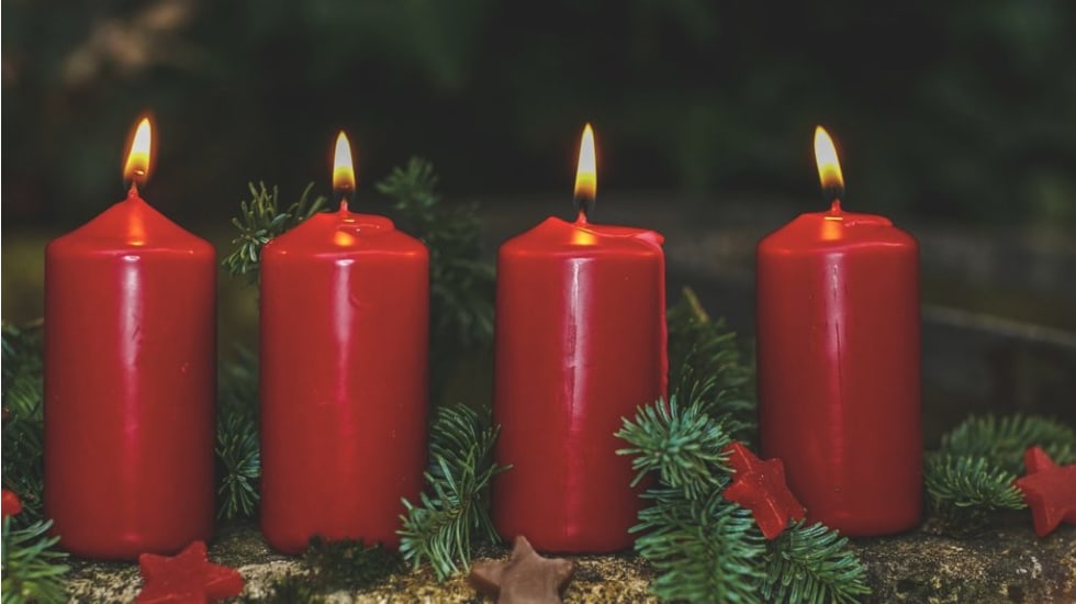 red Christmas candles